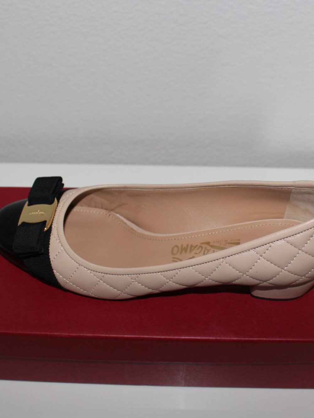 Quilted Vara pump Salvatore ferragamo - Picture 13 of 15